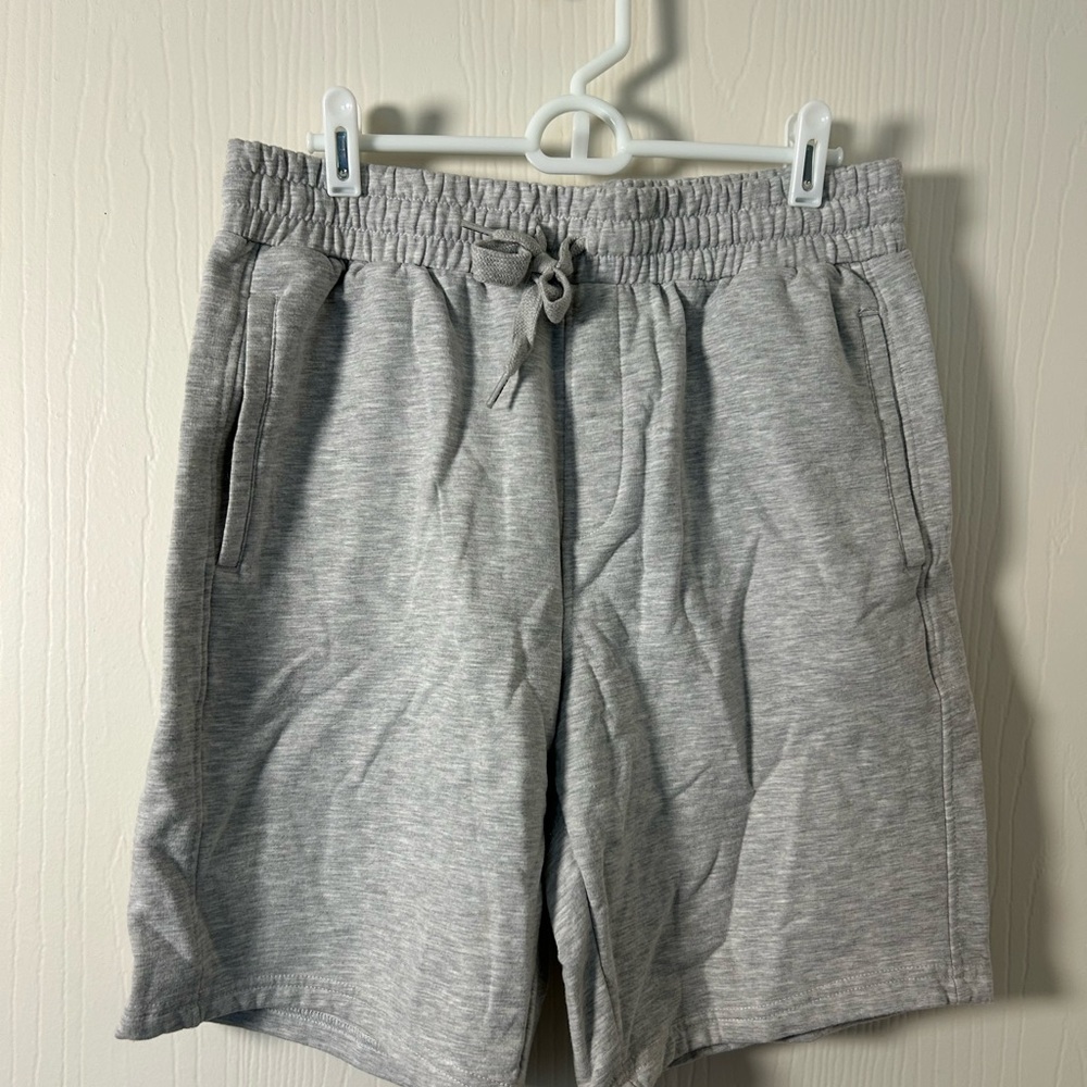 Men's Gray Shorts